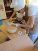 Przedszkolaki pieką ciasto z jabłkami_6